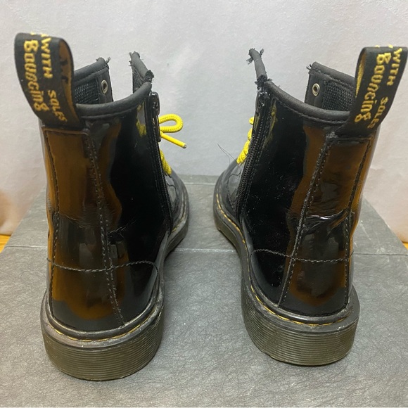 Doc Martens 1460 patent leather Black Boots punk goth grunge combat boots kids 4 - Picture 3 of 5